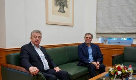 Αρναουτάκης πρύτανης