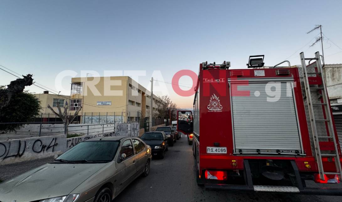 ΦΩΤΙΑ ΜΟΝΟΚΑΤΟΙΚΙΑ ΔΕΙΛΙΝΑ