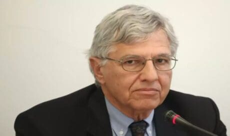 Τάσος Γιαννίτσης