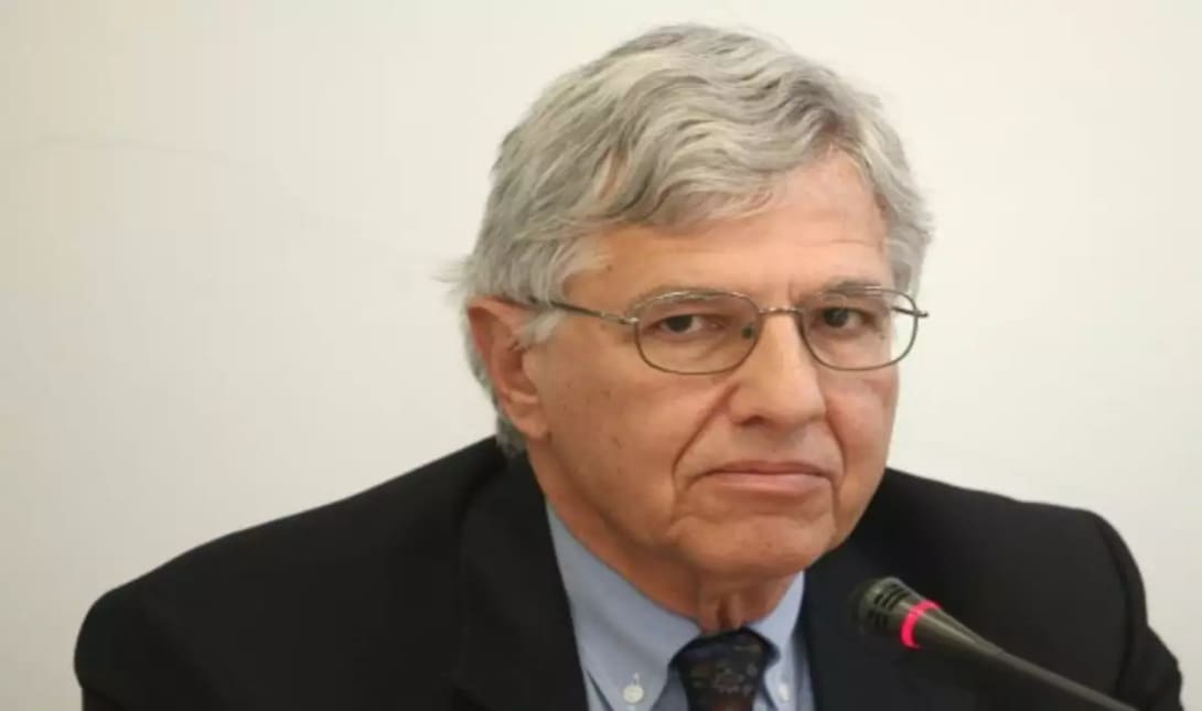 Τάσος Γιαννίτσης