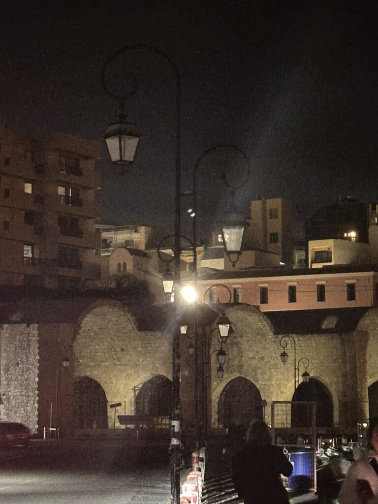 σκοτάδι παραλιακή