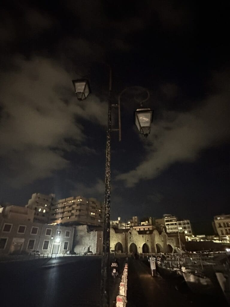 σκοτάδι παραλιακή