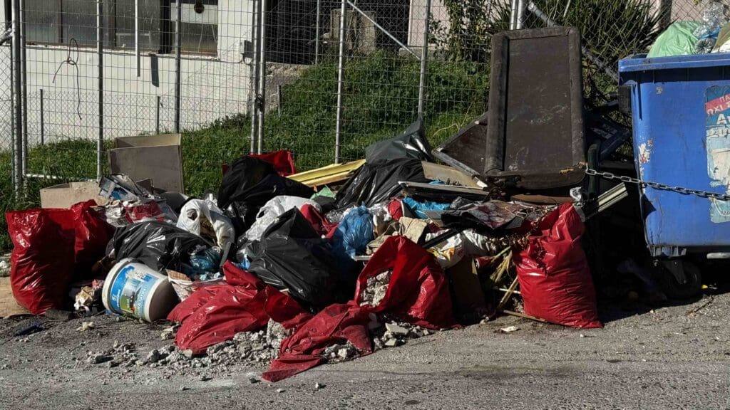 Απέραντη χωματερή το Ηράκλειο