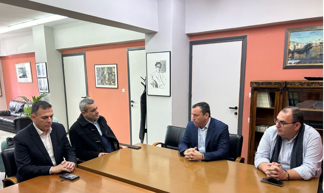 Σε Σητεία και Άγιο Νικόλαο Μαμουλάκης και Καραμέρος