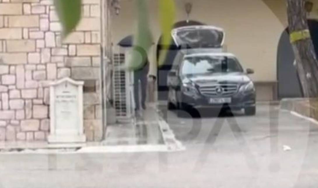 Άγγελου