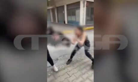 13χρονη ξυλοδαρμός