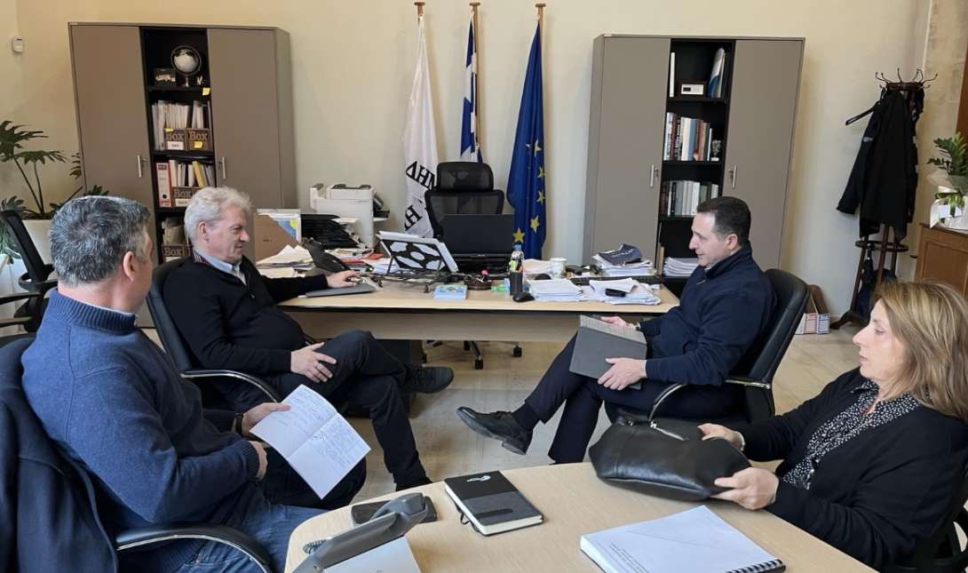 Αλέξης Καλοκαιρινός