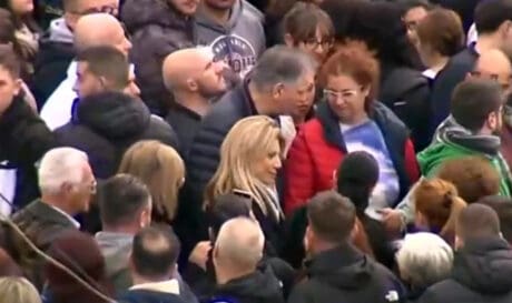 Μαρία Καρυστιανού Τέμπη Σύνταγμα