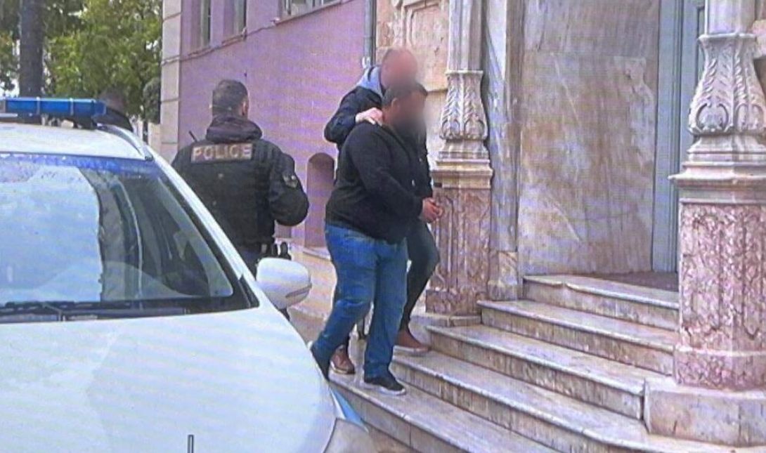 40χρονος πατέρας σεξουαλική κακοποίηση