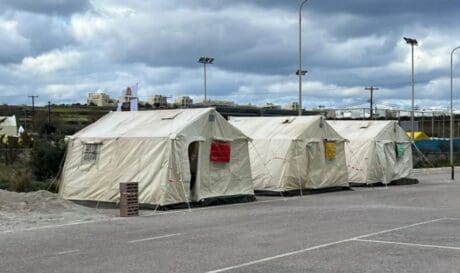 ΣΚΗΝΕΣ ΝΟΣΟΚΟΜΕΙΟ ΣΑΝΤΟΡΙΝΗ