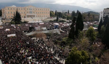 Αθήνα Σύνταγμα Τέμπη