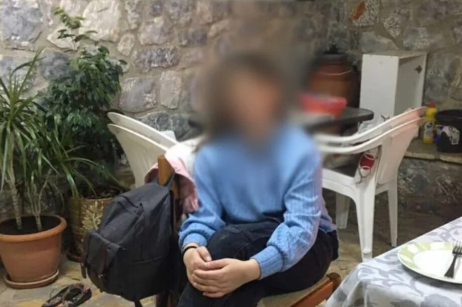 15χρονη Λακωνία