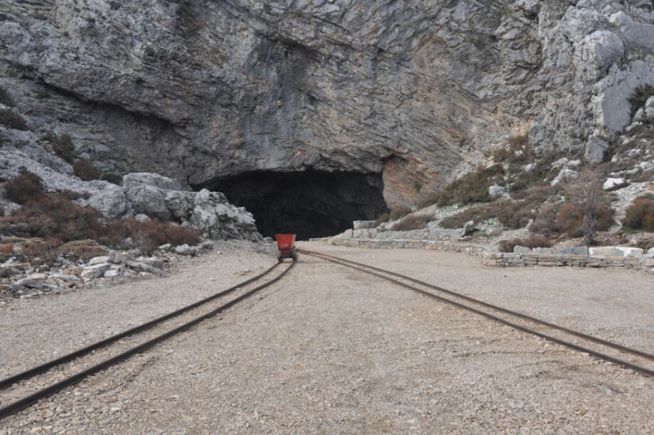 Δύο επτάμηνες θέσεις εργασίας σε Ζώμινθο και Ιδαίο Άντρο