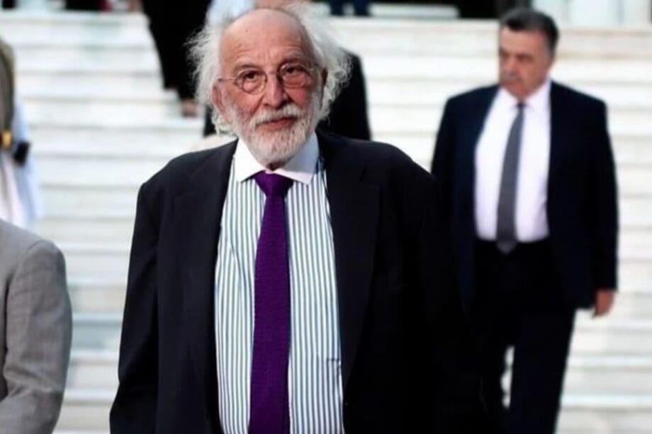 ΑΛΕΞΑΝΔΡΟΣ ΛΥΚΟΥΡΕΖΟΣ