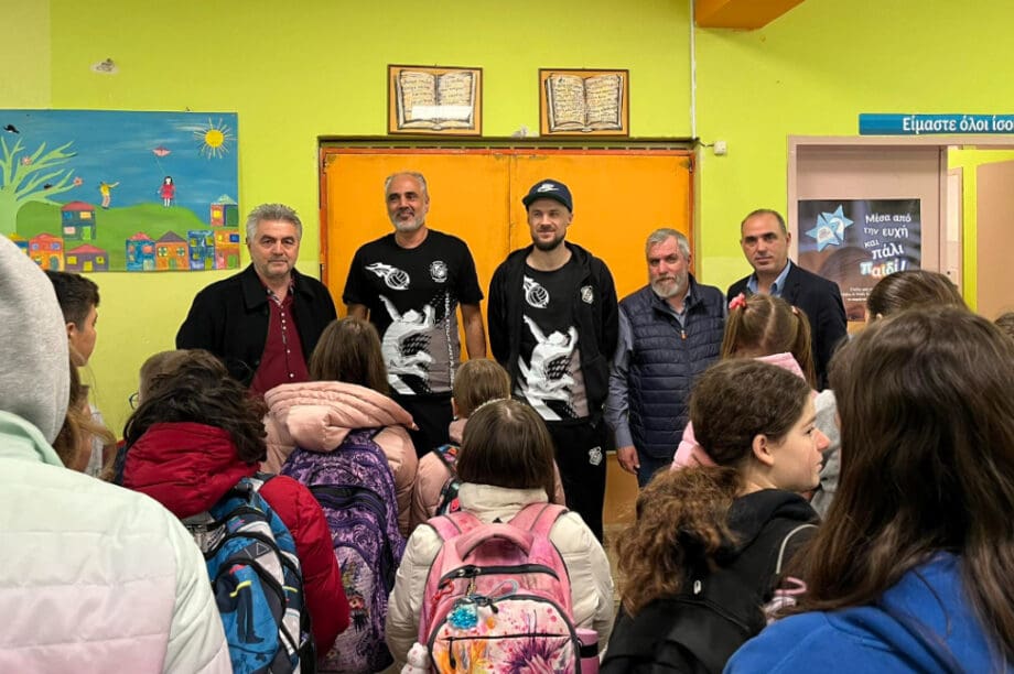 ΟΦΗ Βόλεϊ: Επίσκεψη στο 9ο Δημοτικό Σχολείο Άρτας