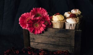 Εορτολόγιο: Ποιοι γιορτάζουν σήμερα Δευτέρα 24 Νοεμβρίου