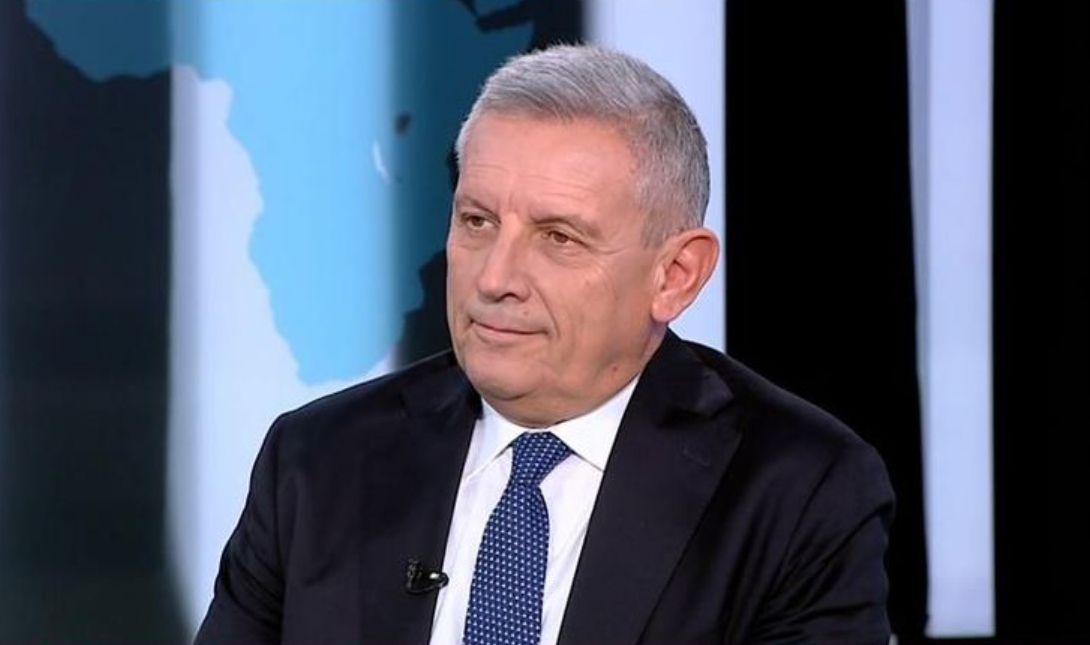 Κωνσταντίνος Φλώρος