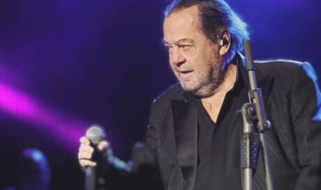 Γιάννης Πάριος