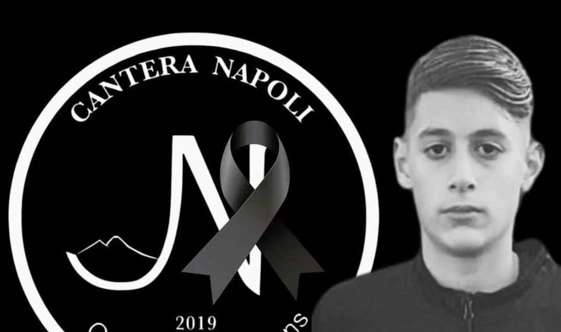 Νεκρός ποδοσφαιριστής Νάπολι