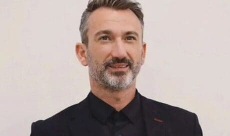 τραγουδιστής