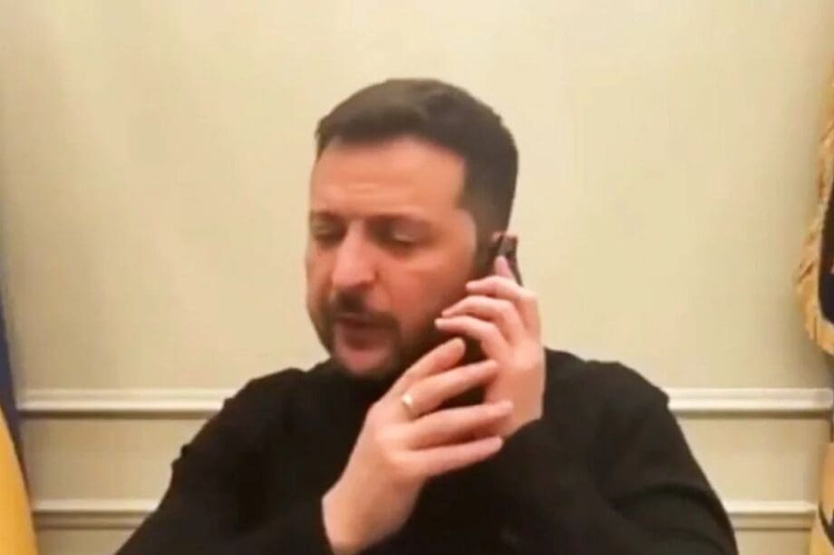 ΖΕΛΕΝΣΚΙ ΤΗΛΕΦΩΝΟ