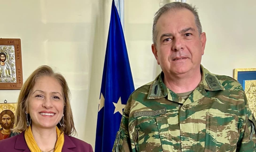 Συνάντηση της Γραμματέως Αποκεντρωμένης Διοίκησης Κρήτης με τον νέο Διοικητή της 44ης Στρατιωτικής Διοίκησης ΤΑΛΩΣ