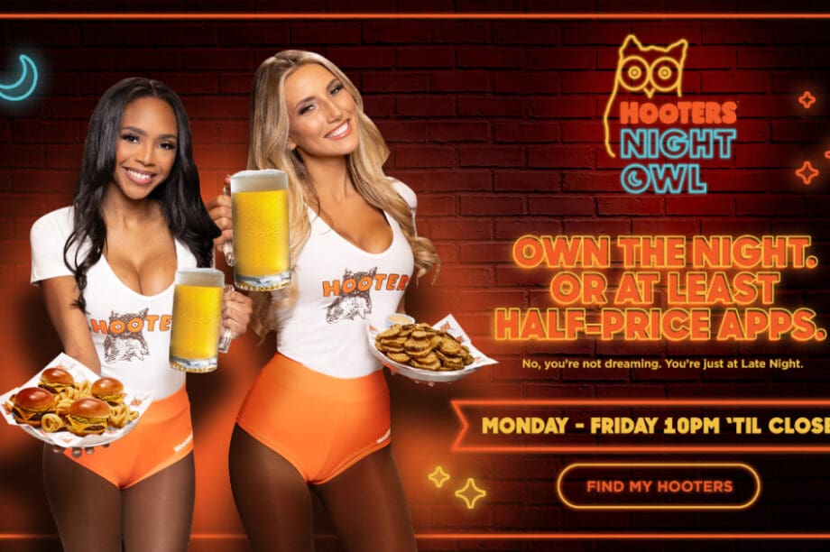 Hooters: Αίτηση πτώχευσης τα εστιατόρια με τις αισθησιακές σερβιτόρες