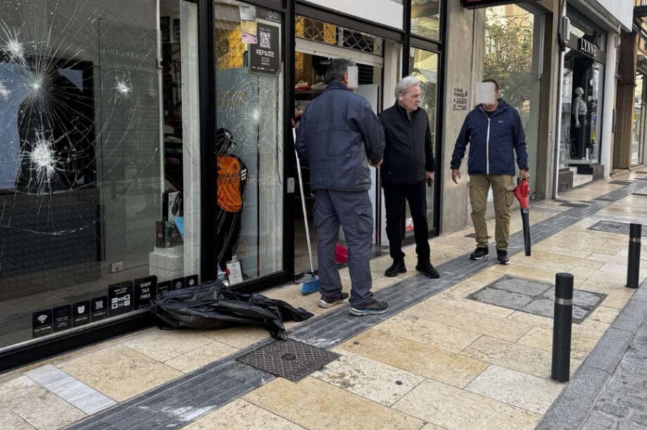 Επεισόδια φθορές καταστήματα Καλοκαιρινός
