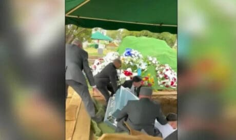 Κηδεία, φέρετρο