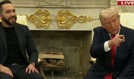 Τραμπ σε δημοσιογράφο του CNN: «Είστε άρρωστοι άνθρωποι» (βίντεο)