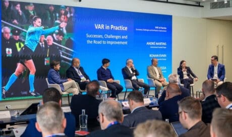 Συνεδρίαση της UEFA VAR
