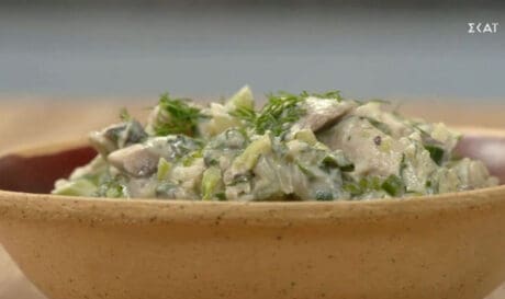 Vegan μαγειρίτσα με μανιτάρια και ταχίνι της Μπαρμπαρίγου