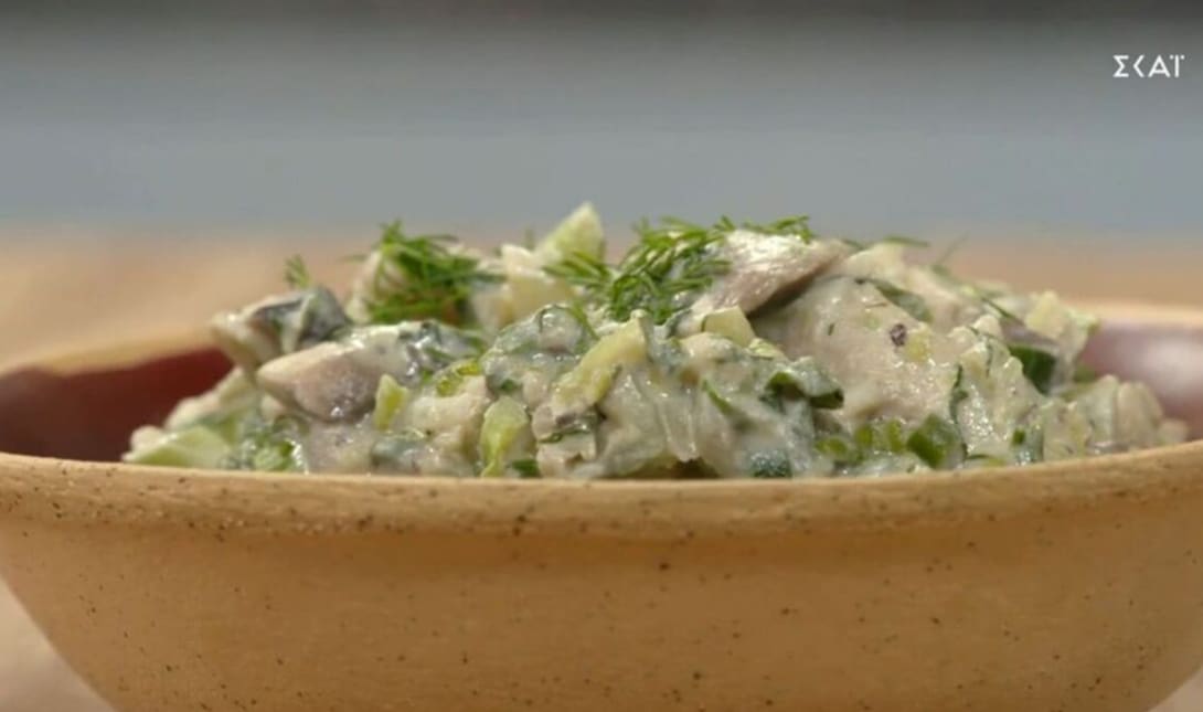 Vegan μαγειρίτσα με μανιτάρια και ταχίνι της Μπαρμπαρίγου