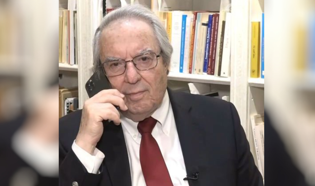 Γιώργος Μπαμπινιώτης