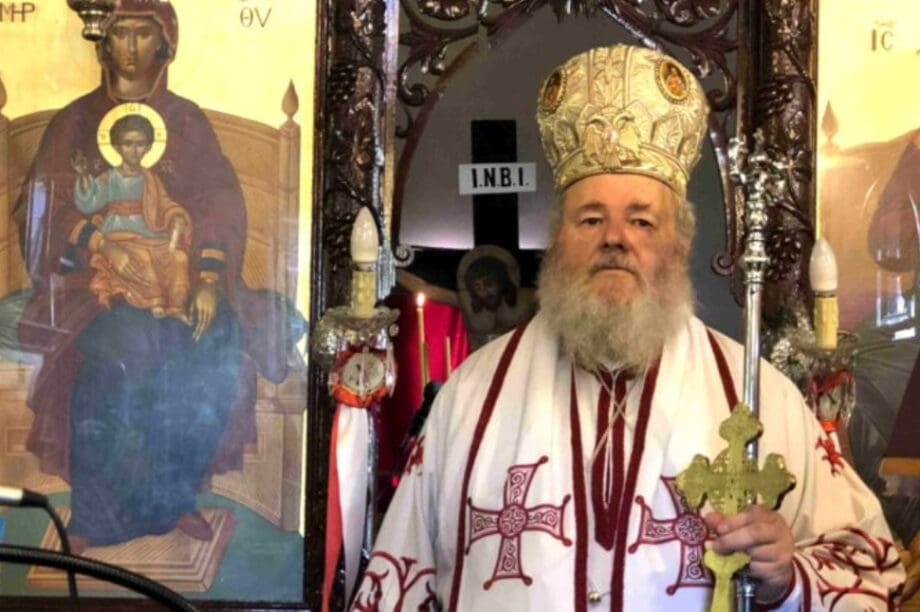 Σε λαϊκό προσκύνημα το σκήνωμα του μακαριστού Μητροπολίτη Δαμασκηνού – Το «αντίο» του Αρχιεπισκόπου Ευγενίου