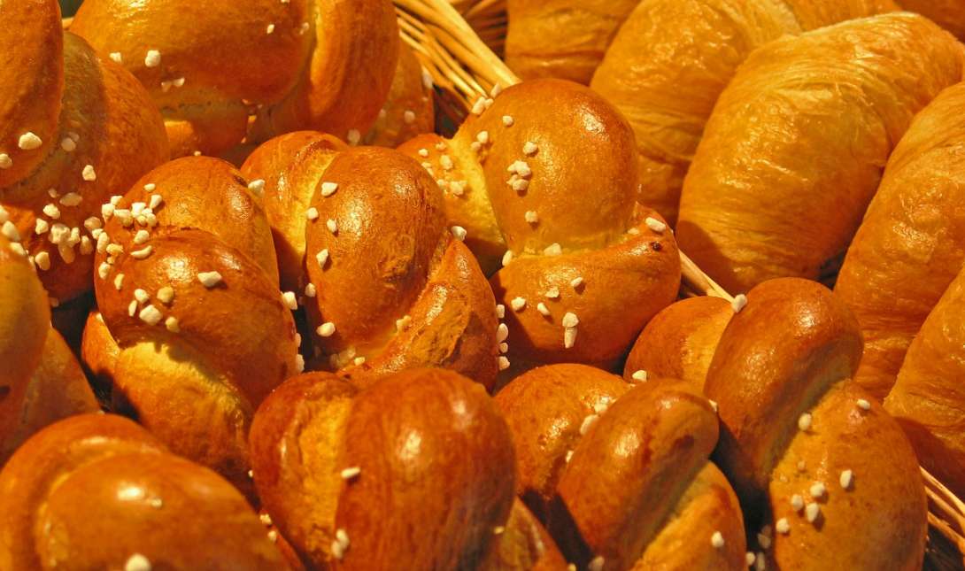 τσουρέκι