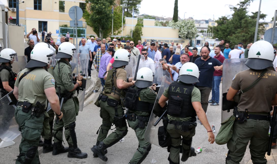 ΜΑΤ ταξιτζήδες 2