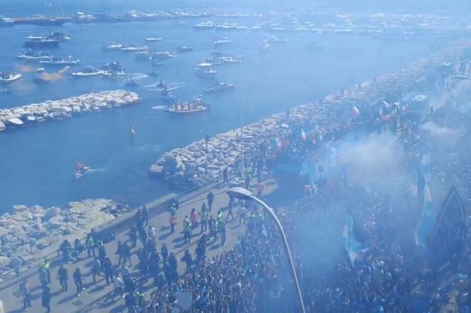 Παραλήρημα από 200.000 κόσμου