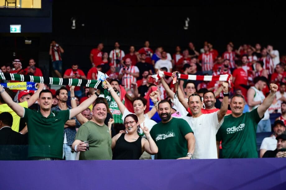 Final Four 2025: Οπαδοί του Παναθηναϊκού και του Ολυμπιακού μαζί στην εξέδρα!