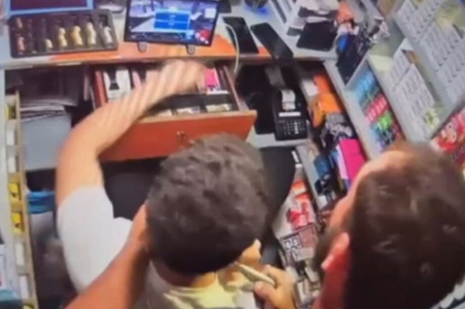 Ληστεία περίπτερο Ηράκλειο Γιόφυρος μαχαίρι