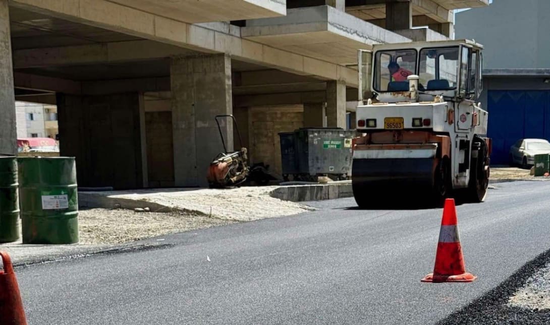 Δήμος Ηρακλείου: Συνεχίζονται οι ασφαλτοστρώσεις