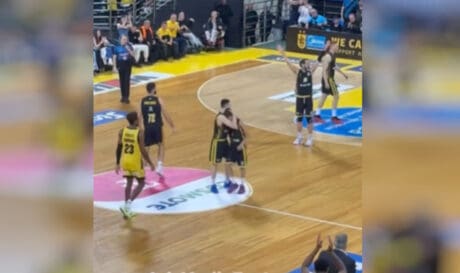 μπάσκετ παίκτης