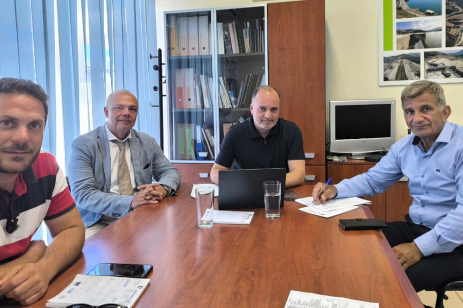 Συνάντηση εργασίας Μουρτζανού – Νίνου με επίκεντρο τις διεκδικήσεις του Δήμου Αμαρίου