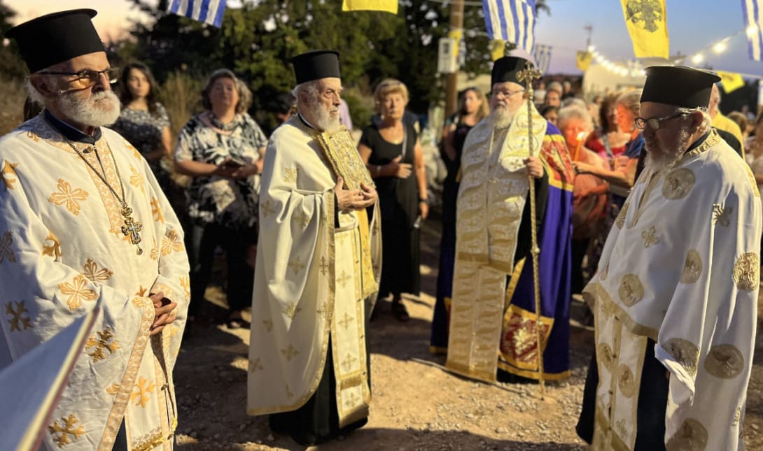 ιερείς της Μητρόπολης Κυδωνίας