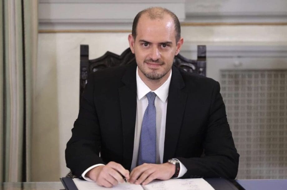 Πολίτες