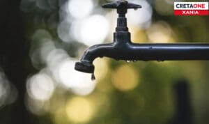 Κρήτη: Έντονο πρόβλημα υδροδότησης σε χωριό των Χανίων – Έχουν μείνει χωρίς νερό