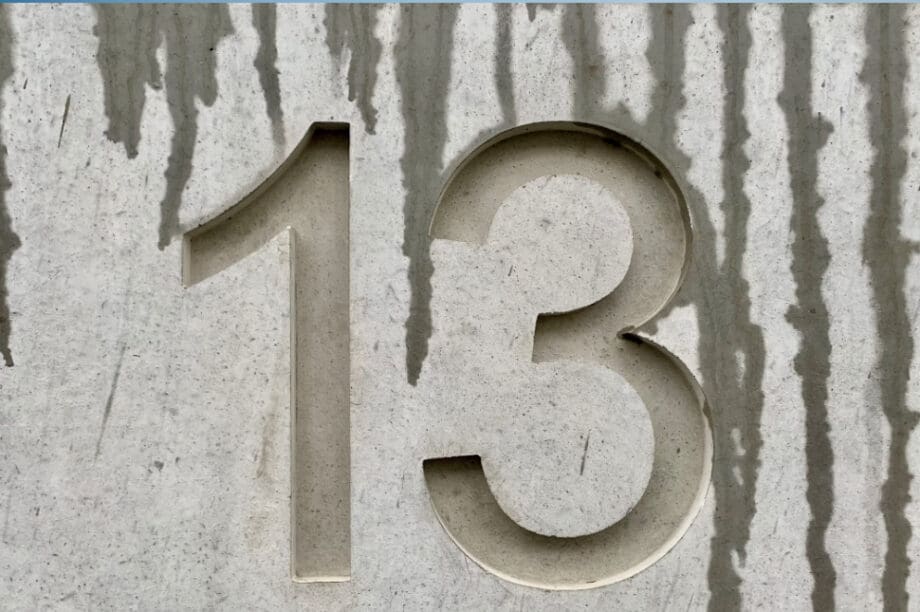 Παρασκευή 13