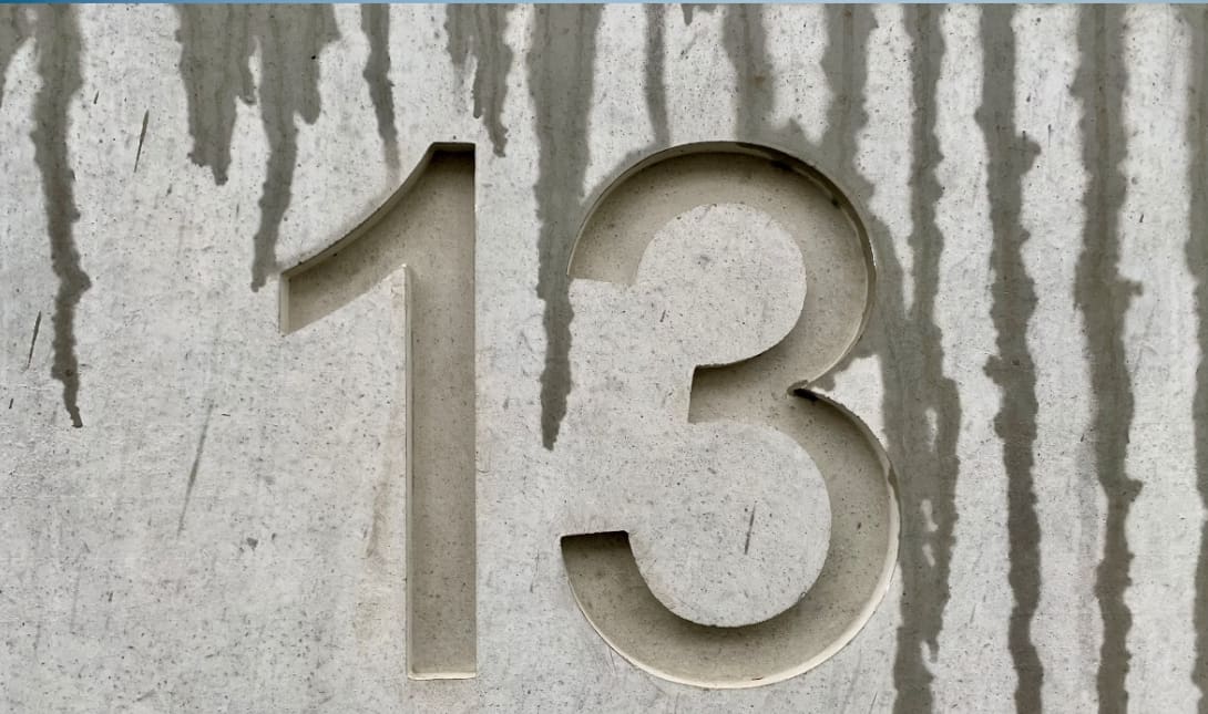 Παρασκευή 13