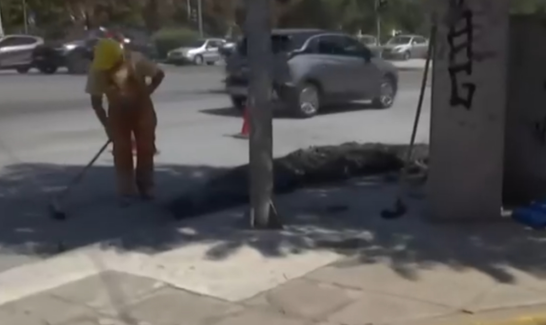 Πτώση μπετόν στο οδόστρωμα προκάλεσε χάος στη Λεωφόρο Κηφισίας (βίντεο)