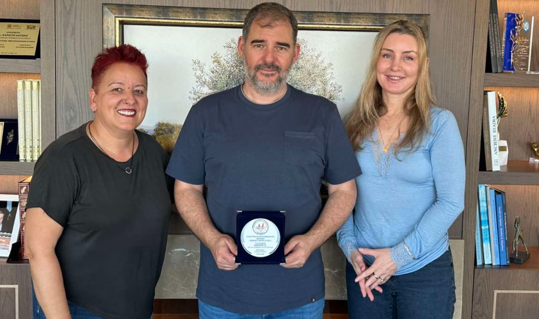 Βράβευσε τον Όμιλο Καράτζη ο αθλητικός σύλλογος κωφών «Μίνωας»